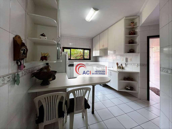 Imagem Casa com 3 Quartos à Venda, 360 m² em Granja Viana - Cotia