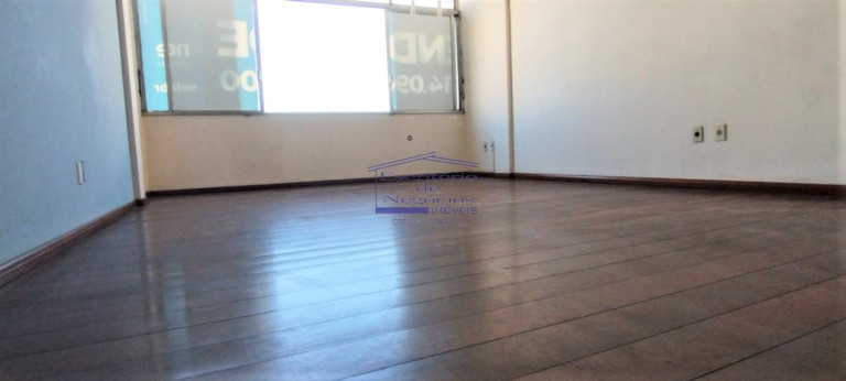 Imagem Imóvel com 3 Quartos à Venda, 122 m² em Independência - Porto Alegre