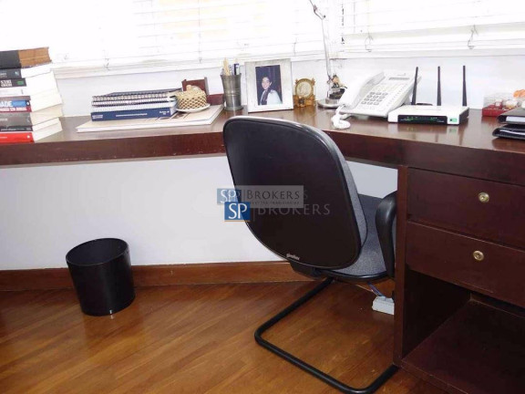 Foto do imóvel Apartamento com 3 Quartos à Venda, 193 m² em Jardim Paulista - São Paulo