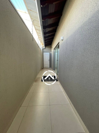 Imagem Casa com 4 Quartos à Venda, 420 m² em Jardim Cuiabá - Cuiabá