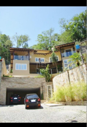 Imagem Casa com 5 Quartos à Venda, 280 m² em Matapaca - Niterói