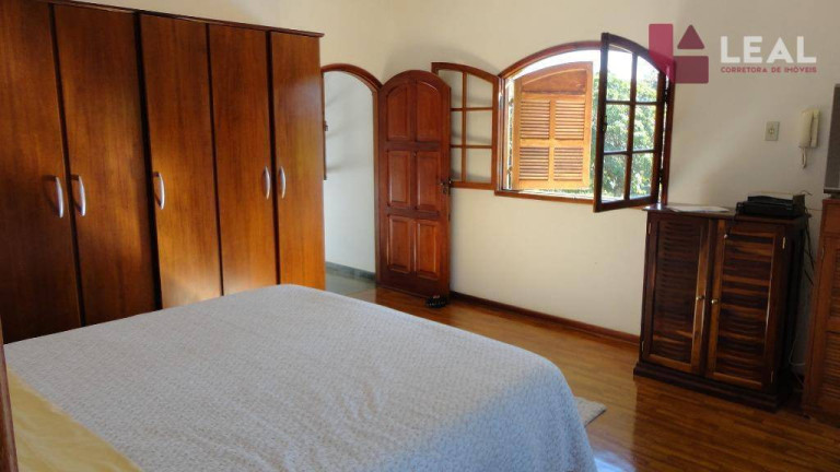 Imagem Chácara com 5 Quartos à Venda, 800 m² em Coutinhos - Pouso Alegre Imagem Chácara com 5 Quartos à Venda, 800 m² em Coutinhos - Pouso Alegre