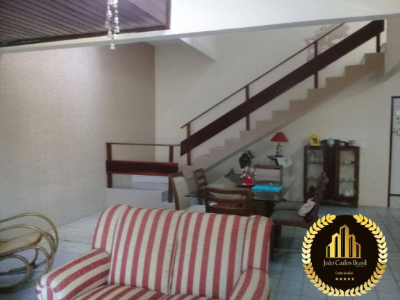 Imagem Casa com 3 Quartos à Venda, 375 m² em Sapiranga - Fortaleza Imagem Casa com 3 Quartos à Venda, 375 m² em Sapiranga - Fortaleza