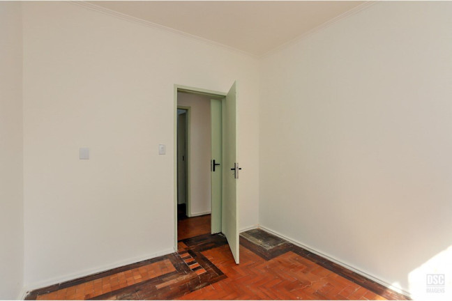 Imagem Imóvel com 2 Quartos à Venda, em Menino Deus - Porto Alegre Imagem Imóvel com 2 Quartos à Venda, em Menino Deus - Porto Alegre