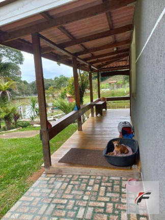 Imagem Chácara com 3 Quartos à Venda, 26.000 m² em Zona Rural - Quitandinha Imagem Chácara com 3 Quartos à Venda, 26.000 m² em Zona Rural - Quitandinha