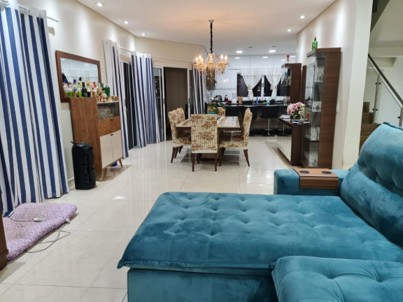 Imagem Casa de Condomínio com 3 Quartos à Venda, 320 m² em Granja Caiapiá - Cotia