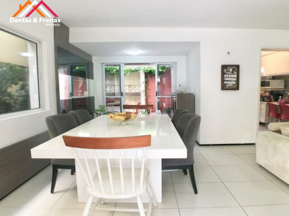 Imagem Imóvel com 4 Quartos à Venda,  em Sapiranga - Fortaleza