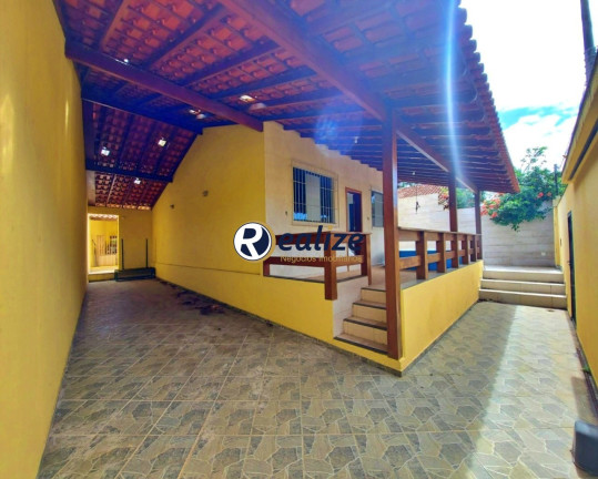 Casa com 3 Quartos à Venda, 283 m² em Santa Mônica - Guarapari