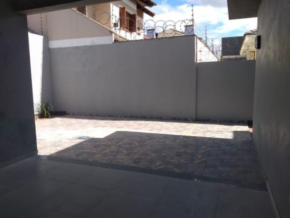 Imagem Sobrado com 3 Quartos à Venda, 136 m² em Vale Do Sol - Cachoeirinha
