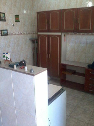 Imagem Sobrado com 3 Quartos à Venda, 213 m² em Residencial Estoril - Taubaté
