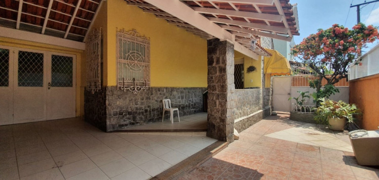 Imagem Casa com 3 Quartos à Venda, 410 m² em Centro - Niterói