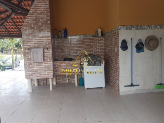 Casa com 2 Quartos à Venda,  em Joinville