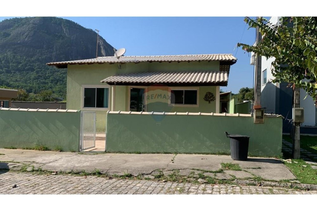 Casa de Condomínio com 3 Quartos à Venda, 160 m² em Inoa - Maricá