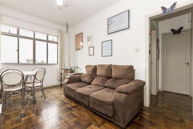 Imagem Apartamento com 1 Quarto à Venda, 56 m² em Centro - Curitiba Imagem Apartamento com 1 Quarto à Venda, 56 m² em Centro - Curitiba
