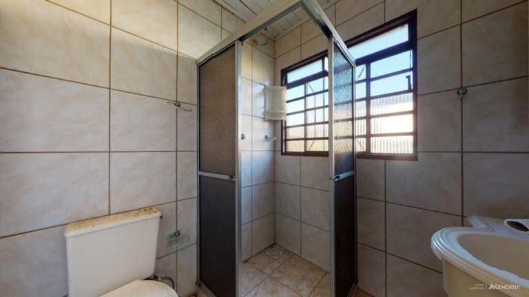 Imagem Imóvel com 3 Quartos à Venda, 390 m² em Agronomia - Porto Alegre Imagem Imóvel com 3 Quartos à Venda, 390 m² em Agronomia - Porto Alegre