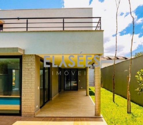 Imagem Casa com 3 Quartos à Venda, 272 m² em Moema - São Paulo Imagem Casa com 3 Quartos à Venda, 272 m² em Moema - São Paulo