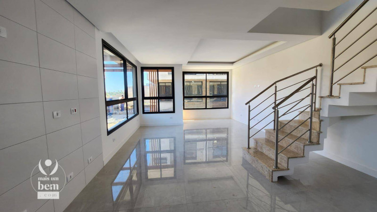 Imagem Sobrado com 3 Quartos à Venda, 104 m² em Tingui - Curitiba