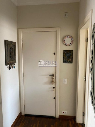 Imagem Apartamento com 3 Quartos à Venda, 116 m² em Fabrício - Uberaba