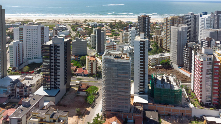 Imagem Apartamento com 2 Quartos à Venda, 110 m² em Praia Grande - Torres Imagem Apartamento com 2 Quartos à Venda, 110 m² em Praia Grande - Torres