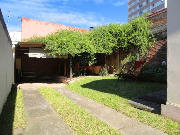 Imagem Casa com 2 Quartos à Venda, 200 m² em Centro - Santa Maria