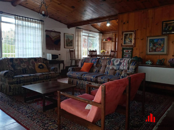 Imagem Casa com 6 Quartos à Venda, 2.450 m² em Descansópolis - Campos Do Jordão