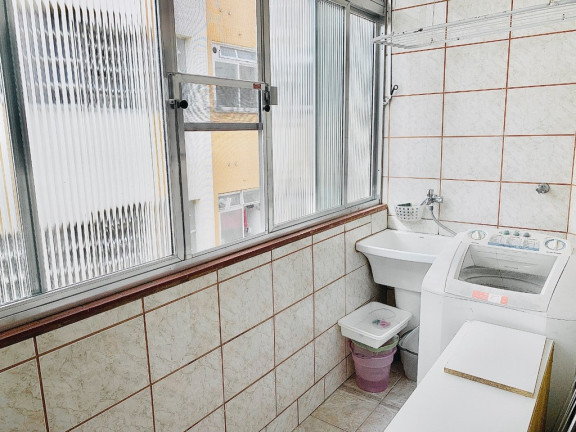 Imagem Apartamento com 2 Quartos à Venda, 69 m² em Moinhos De Vento - Porto Alegre