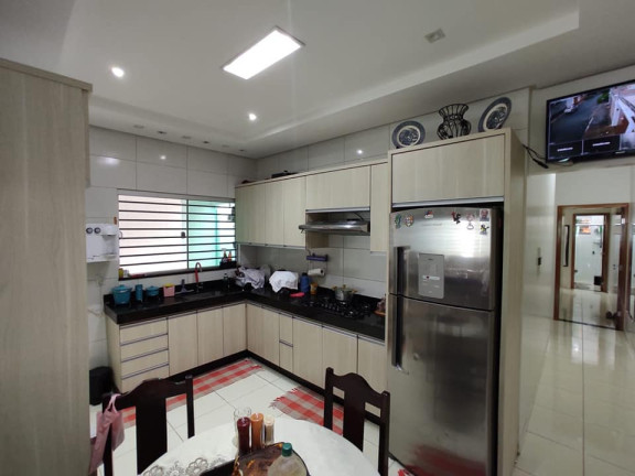 Imagem Casa com 3 Quartos à Venda, 130 m² em Oriente Ville - Goiania Imagem Casa com 3 Quartos à Venda, 130 m² em Oriente Ville - Goiania