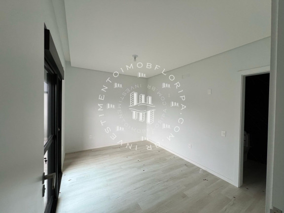 Imagem Casa de Condomínio com 4 Quartos à Venda, 398 m² em Ingleses Norte - Florianópolis Imagem Casa de Condomínio com 4 Quartos à Venda, 398 m² em Ingleses Norte - Florianópolis