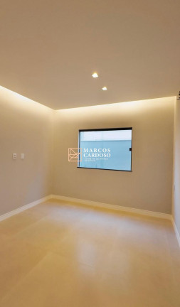 Imagem Casa com 4 Quartos à Venda, 247 m² em Coqueiro - Belém