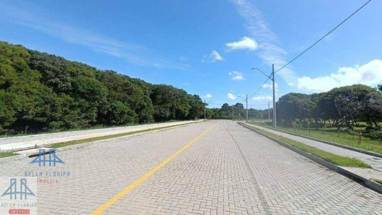 Imagem Terreno à Venda, 600 m² em São João Do Rio Vermelho - Florianópolis Imagem Terreno à Venda, 600 m² em São João Do Rio Vermelho - Florianópolis