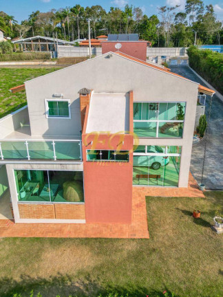Imagem Chácara com 4 Quartos à Venda, 1.600 m² em Zona Rural - Piracaia Imagem Chácara com 4 Quartos à Venda, 1.600 m² em Zona Rural - Piracaia