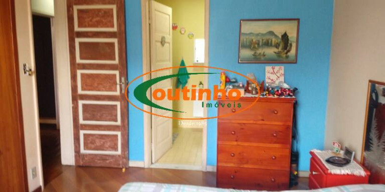 Imagem Apartamento com 4 Quartos à Venda, 140 m² em Tijuca - Rio De Janeiro Imagem Apartamento com 4 Quartos à Venda, 140 m² em Tijuca - Rio De Janeiro