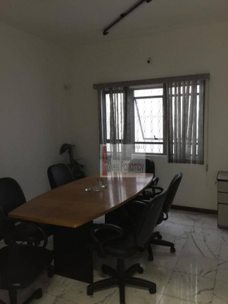 Imagem Sobrado com 2 Quartos à Venda, 387 m² em Moema - São Paulo Imagem Sobrado com 2 Quartos à Venda, 387 m² em Moema - São Paulo