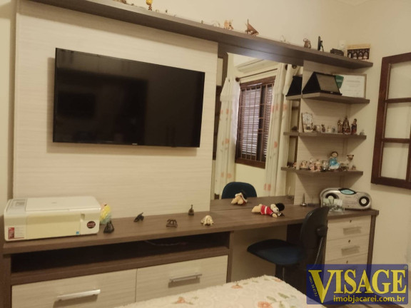 Imagem Casa com 3 Quartos à Venda, 231 m² em Centro - Jacareí