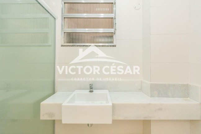 Imagem Apartamento com 1 Quarto à Venda, 43 m² em Copacabana - Rio De Janeiro Imagem Apartamento com 1 Quarto à Venda, 43 m² em Copacabana - Rio De Janeiro