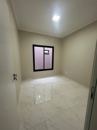 Imagem Casa com 3 Quartos à Venda, 90 m² em Universitário - Cascavel