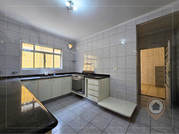 Imagem Casa com 4 Quartos à Venda, 180 m² em Guarulhos