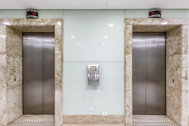 Imagem Imóvel Comercial à Venda ou Locação, 731 m² em Brooklin Paulista - São Paulo Imagem Imóvel Comercial à Venda ou Locação, 731 m² em Brooklin Paulista - São Paulo