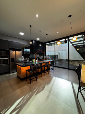 Imagem Imóvel com 4 Quartos à Venda, 324 m² em Residencial Village Da Serra - Mogi Guaçu Imagem Imóvel com 4 Quartos à Venda, 324 m² em Residencial Village Da Serra - Mogi Guaçu