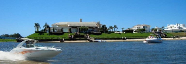 Imagem Casa com 6 Quartos à Venda,  em Morada Do Sol - Capão Da Canoa