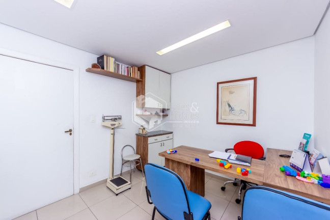 Imagem Casa com 5 Quartos à Venda, 261 m² em Saúde - São Paulo Imagem Casa com 5 Quartos à Venda, 261 m² em Saúde - São Paulo