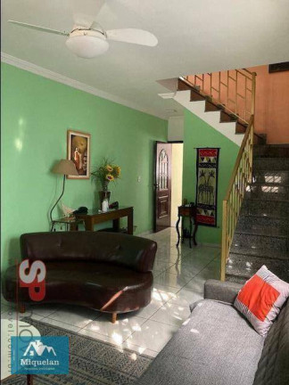 Sobrado com 4 Quartos à Venda, 220 m² em Vila Constança - São Paulo