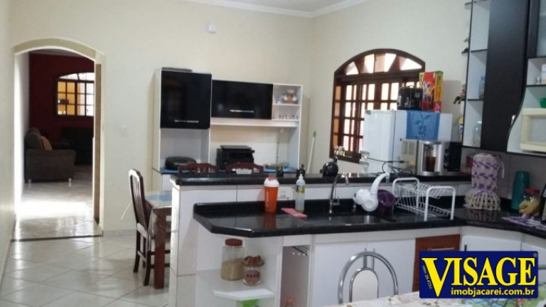 Imagem Sobrado com 3 Quartos à Venda, em Jd. St. Marina - Jacareí Imagem Sobrado com 3 Quartos à Venda, em Jd. St. Marina - Jacareí