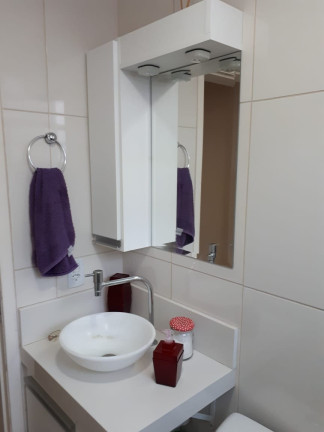 Imagem Apartamento com 2 Quartos à Venda,  em Bauru