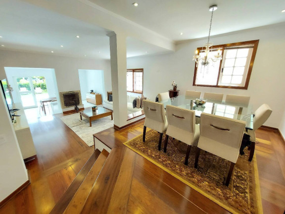 Casa de Condomínio com 4 Quartos para Alugar, 300 m² em Alphaville - Santana De Parnaíba