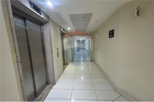 Imagem Sala Comercial à Venda, 33 m² em Barra Da Tijuca - Rio De Janeiro Imagem Sala Comercial à Venda, 33 m² em Barra Da Tijuca - Rio De Janeiro