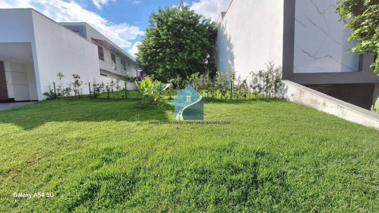 Imagem Terreno à Venda, 346 m² em Chapada - Manaus Imagem Terreno à Venda, 346 m² em Chapada - Manaus