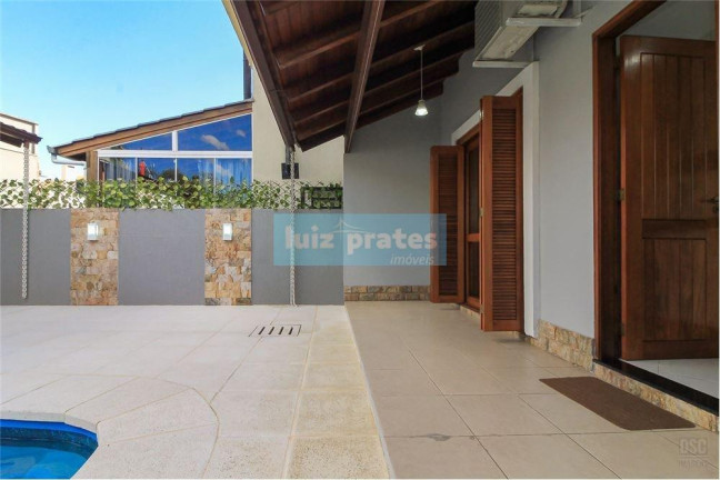 Imagem Casa com 3 Quartos à Venda, 140 m² em Hípica - Porto Alegre