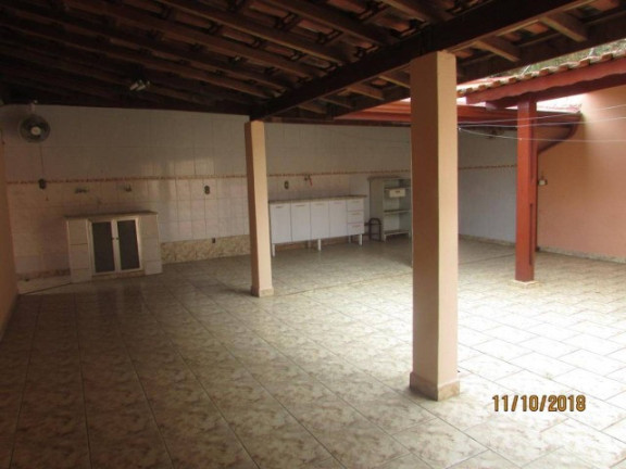 Imagem Imóvel com 5 Quartos à Venda, em Vila Canesso - Pedreira Imagem Imóvel com 5 Quartos à Venda, em Vila Canesso - Pedreira