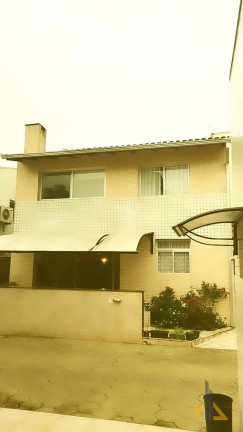 Imagem Casa com 4 Quartos à Venda, 144 m² em Nereidas - Guaratuba